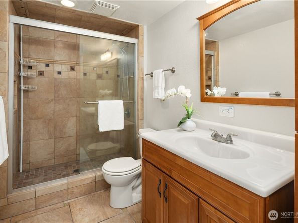 12634 SE 30th Street, Bellevue WA 98005