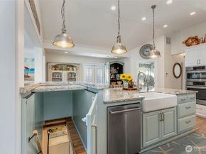 609 Shore Drive, Bremerton WA 98310