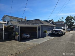 609 Shore Drive, Bremerton WA 98310