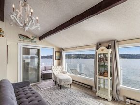 609 Shore Drive, Bremerton WA 98310
