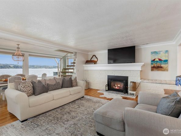 609 Shore Drive, Bremerton WA 98310