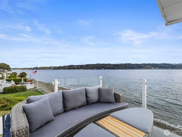 609 Shore Drive, Bremerton WA 98310