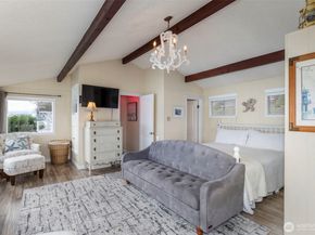 609 Shore Drive, Bremerton WA 98310