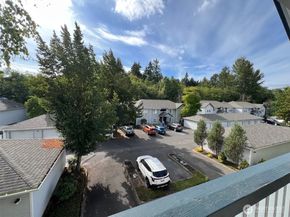 33020 10th Avenue SW J302, Federal Way WA 98023
