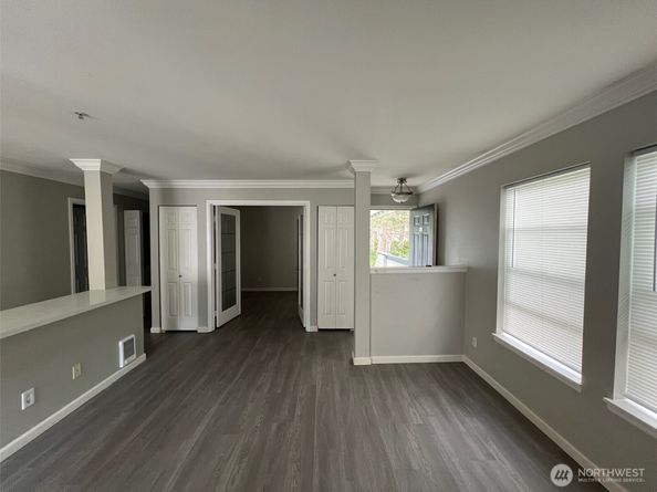 33020 10th Avenue SW J302, Federal Way WA 98023