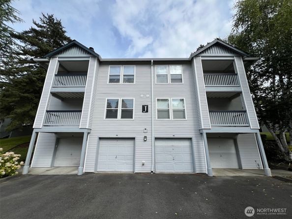 33020 10th Avenue SW J302, Federal Way WA 98023