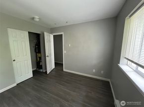33020 10th Avenue SW J302, Federal Way WA 98023