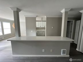 33020 10th Avenue SW J302, Federal Way WA 98023
