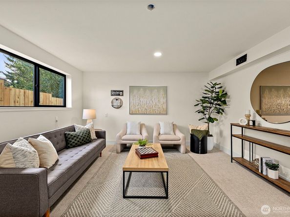 1415 SW 116th Street, Burien WA 98146