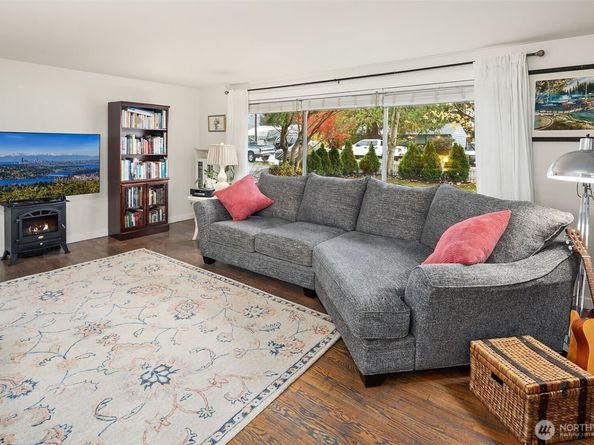 21703 97th Avenue W, Edmonds WA 98020