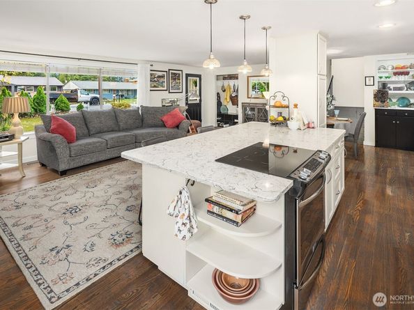 21703 97th Avenue W, Edmonds WA 98020