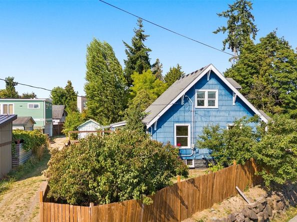 5115 S Mayflower Street, Seattle WA 98118