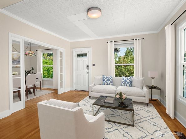 5115 S Mayflower Street, Seattle WA 98118