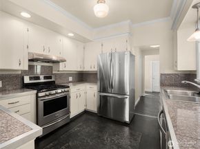 5115 S Mayflower Street, Seattle WA 98118