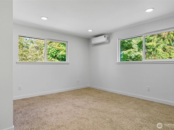 5150 S Creston Street, Seattle WA 98178