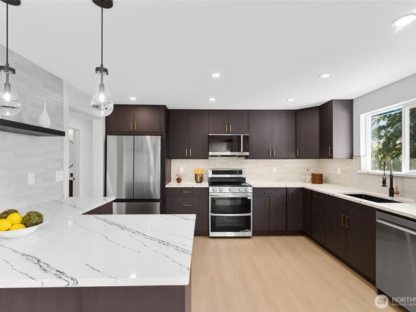 5150 S Creston Street, Seattle WA 98178