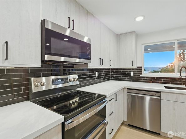 5150 S Creston Street, Seattle WA 98178