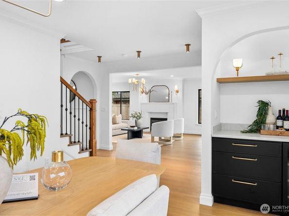 12216 Palatine Avenue N, Seattle WA 98133