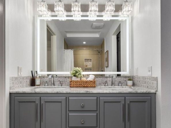 1947 NE 23rd Street, Renton WA 98056