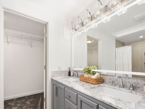 1947 NE 23rd Street, Renton WA 98056