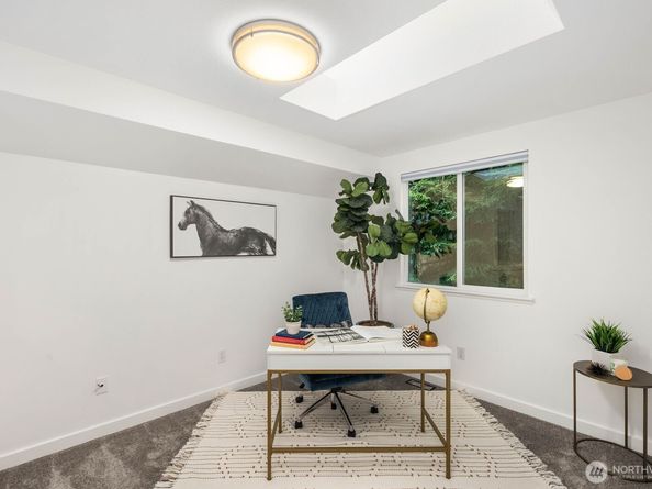 1947 NE 23rd Street, Renton WA 98056