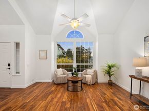 1947 NE 23rd Street, Renton WA 98056