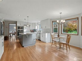 15823 SE 182nd Place, Renton WA 98058