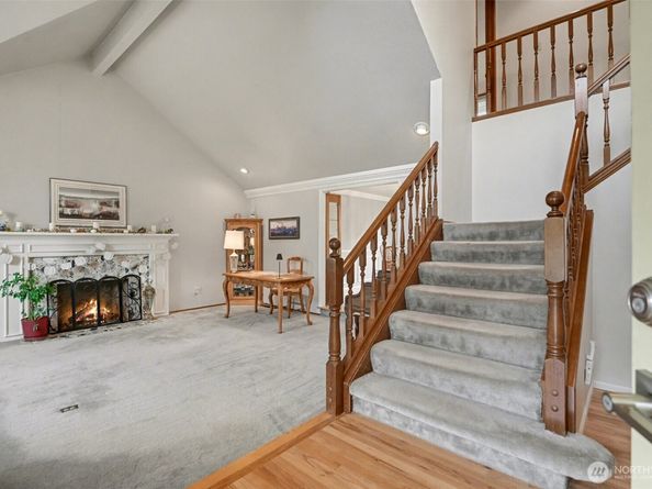 15823 SE 182nd Place, Renton WA 98058