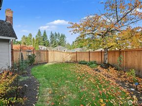 15823 SE 182nd Place, Renton WA 98058