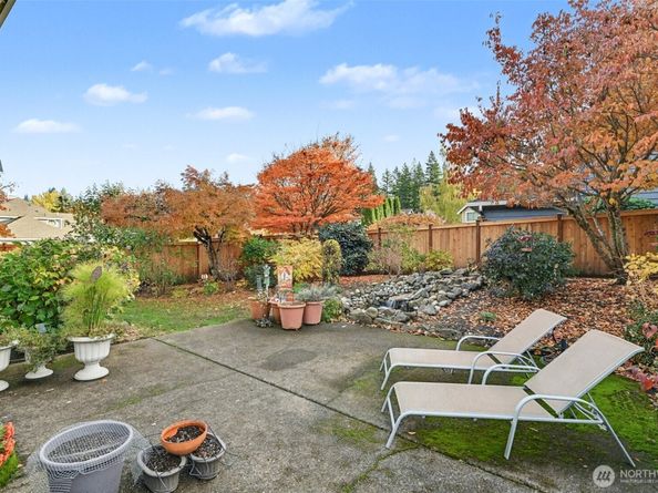 15823 SE 182nd Place, Renton WA 98058