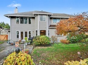 15823 SE 182nd Place, Renton WA 98058