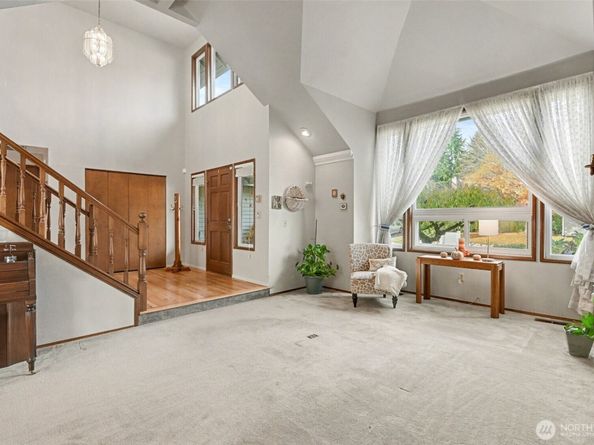 15823 SE 182nd Place, Renton WA 98058