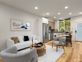 2439 NW 61st Street A, Seattle WA 98107