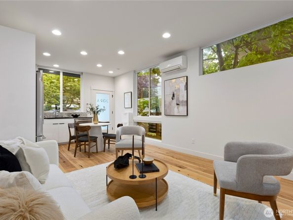 2439 NW 61st Street A, Seattle WA 98107