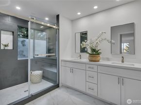 13634 SE 19th Street, Bellevue WA 98005