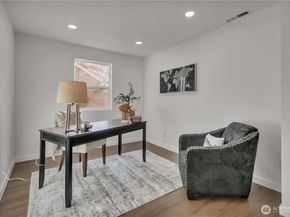 13634 SE 19th Street, Bellevue WA 98005