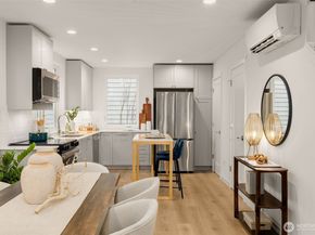 4409 B 21st Avenue SW, Seattle WA 98106