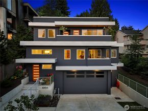 6304 Lakeview Drive, Kirkland WA 98033