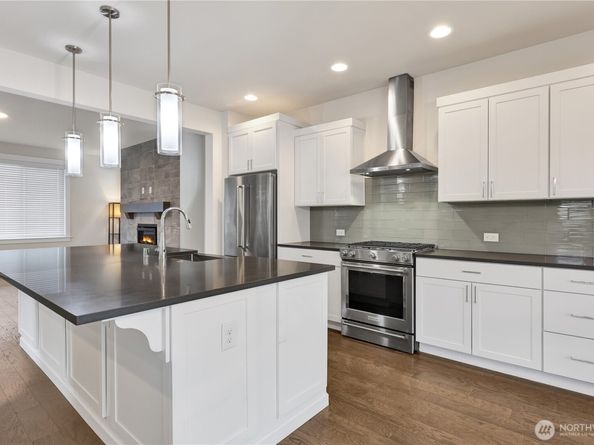 1307 141st Place SW, Lynnwood WA 98087