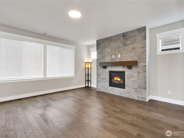 1307 141st Place SW, Lynnwood WA 98087