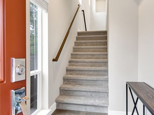 1307 141st Place SW, Lynnwood WA 98087