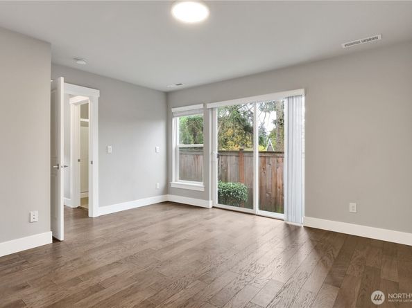 1307 141st Place SW, Lynnwood WA 98087