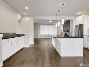 1307 141st Place SW, Lynnwood WA 98087