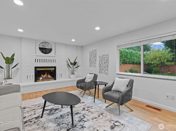 14138 150th Place SE, Renton WA 98059