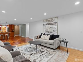 14138 150th Place SE, Renton WA 98059