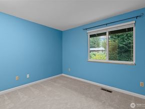 14138 150th Place SE, Renton WA 98059