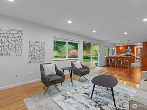 14138 150th Place SE, Renton WA 98059