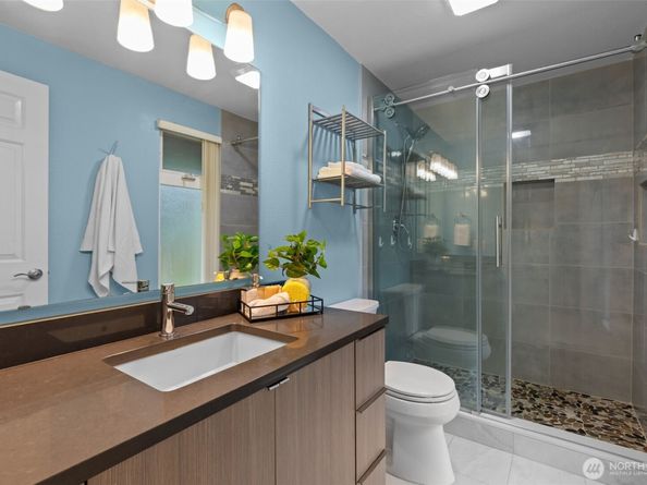 14138 150th Place SE, Renton WA 98059