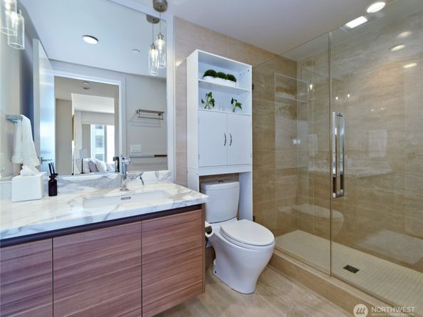 583 Battery Street 704N, Seattle WA 98121