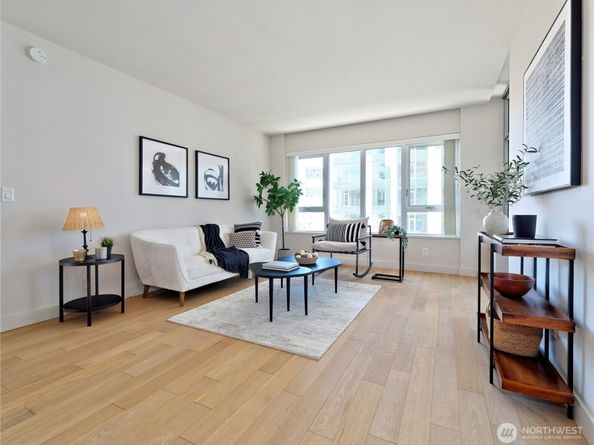 583 Battery Street 704N, Seattle WA 98121